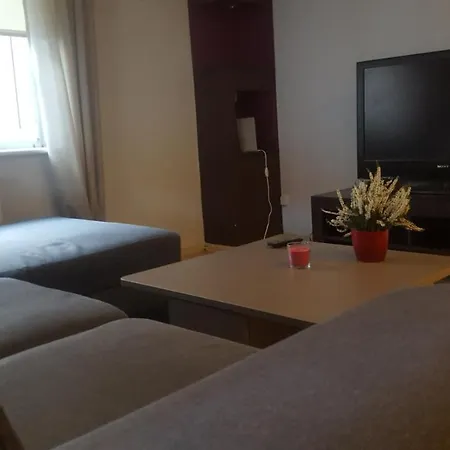 Apartament *